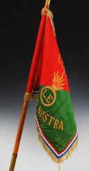 FANION DE L'AMICALE DES « ANCIENS DE LA LÉGION ÉTRANGÈRE DU MAINE ET LOIRE », Cinquième République. 31245R