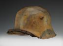 CASQUE D'ACIER CAMOUFLÉ ALLEMAND, Stahlhelm, modèle 1916 modifié mai 1917, Première Guerre Mondiale. 28348-2