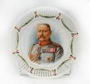 PROPAGANDA DISH WITH THE EFFIGY OF MARSHAL HINDENBURG, Second Reich. 27457R