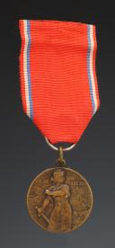 VERDUN COMMEMORATIVE MEDAL ENGRAVED BY STEINER, created in 1916, First World War. 29788-59R