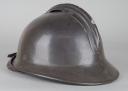 Photo 2 : 498	CASQUE ADRIAN DU COMMERCE D'OFFICIER DES TROUPES COLONIALES, modèle 1926.