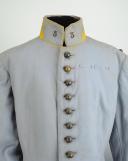 Photo 2 : TUNIQUE DE LIEUTENANT DE TIRAILLEURS ALGÉRIEN, modèle 1931. 