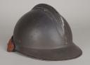 Photo 2 : 501	CASQUE ADRIAN D'OFFICIER DES SPAHIS, TIRAILLEURS, OU ZOUAVES, modèle 1926.