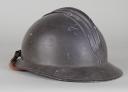 Photo 3 : 502	CASQUE ADRIAN DES SPAHIS, TIRAILLEURS OU ZOUAVES, modèle 1926.