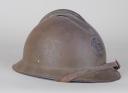 Photo 5 : CASQUE ADRIAN DES TROUPES COLONIALES OU DE LA MARINE NATIONALE, modèle 1926.