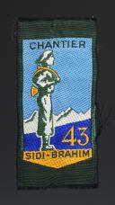 ÉCUSSON GROUPEMENT 43 SIDI-BRAHIM DES CHANTIERS DE JEUNESSE, 2d modèle, Seconde Guerre Mondiale. 31692-2R