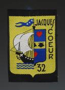 ÉCUSSON GROUPEMENT 32 JACQUES COEUR DES CHANTIERS DE JEUNESSE, 2d modèle, Seconde Guerre Mondiale. 31682-2