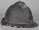 Photo 2 : 391	CASQUE ADRIAN DU COMMERCE D'OFFICIER D'INFANTERIE, vers 1920.