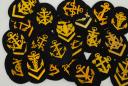 ENSEMBLE DE 21 INSIGNES DE SPÉCIALITÉ POUR SOUS-OFFICIERS DE LA MARINE DE GUERRE ALLEMANDE, Seconde Guerre Mondiale. 22305-27