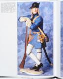 Photo 2 : Allach Porcelain 1936-1945: Volume 2: Historical Military Figures, Peasants, Figurines, Animals,Vases, Dinnerware, Miscellaneous