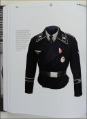 Photo 4 : PANZER FELDJACKE - GERMAN ARMORED CREW UNIFORMS OF THE SECOND WOLRD WAR - VOLUME I
