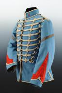 Photo 6 : DOLMAN D’UN BRIGADIER FOURRIER DU 3ème RÉGIMENT DE HUSSARD DE SENLIS, modèle 1872 modifié 1887-1899.