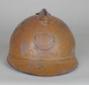 Photo 2 : 349	CASQUE ADRIAN DES RÉGIMENTS DE MARCHE DE ZOUAVES, SPAHIS ET DE TIRAILLEURS, modèle 1915.