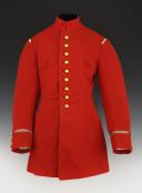 TUNIQUE D’UN ADJUDANT DU 7ème RÉGIMENT DE SPAHIS D'ORANGE PUIS MONTAUBAN, modèle 1931, Troisième République - Seconde Guerre Mondiale. 32749