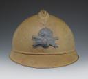 CASQUE ADRIAN DES PERSONNELS DE L'ARTILLERIE, modèle 1915,  Première Guerre Mondiale - Troisième République. 28527R