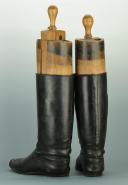 Photo 2 : PAIRE DE BOTTES DU COMMANDANT CHARLES DE TOUZALIN.