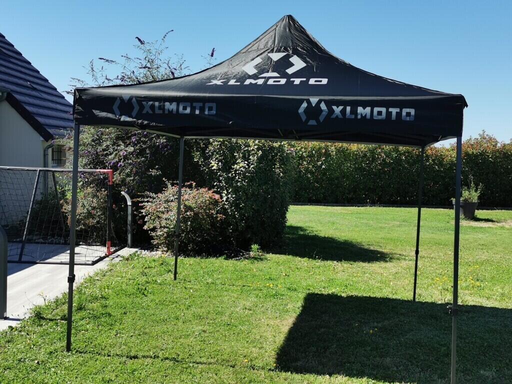 Location outil Tente de reception  près de Fay-aux-Loges