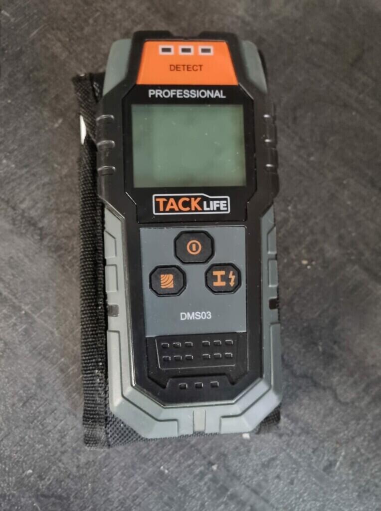 Location outil Détecteur multi matériaux  près de Nice