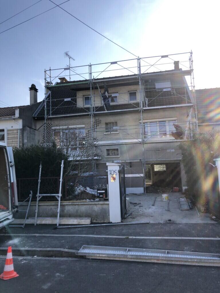 Location outil Location Echafaudage Facadier  Altrad près de Aulnay-sous-Bois