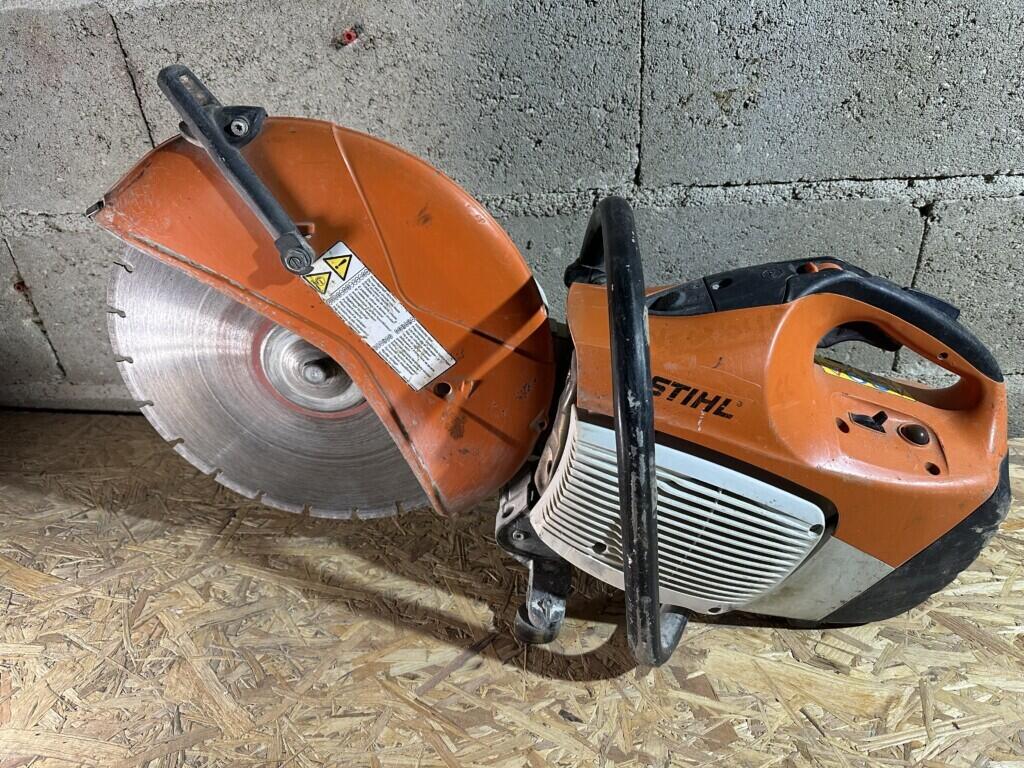 Location outil Découpeuse à disque Thermique près de Teille