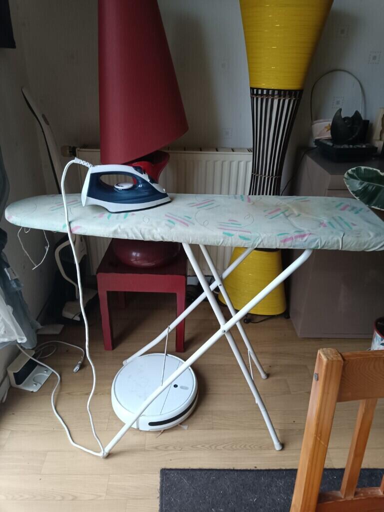 Location outil Fer à repasser  près de Lanester