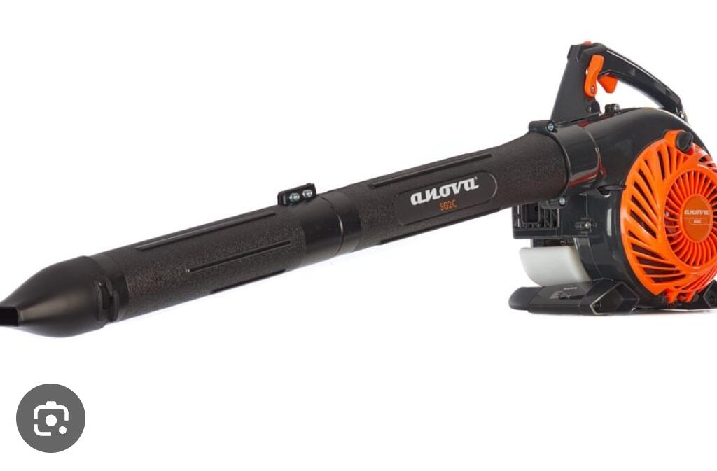 Location outil Aspirateur souffleur Thermique près de Vallon-Pont-d'Arc