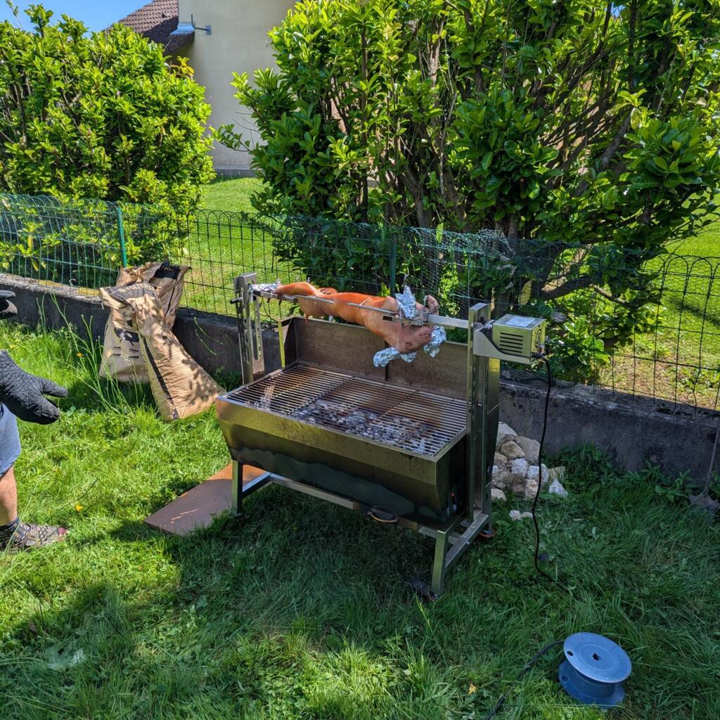 Location outil Barbecue Divers près de Pont-les-Moulins