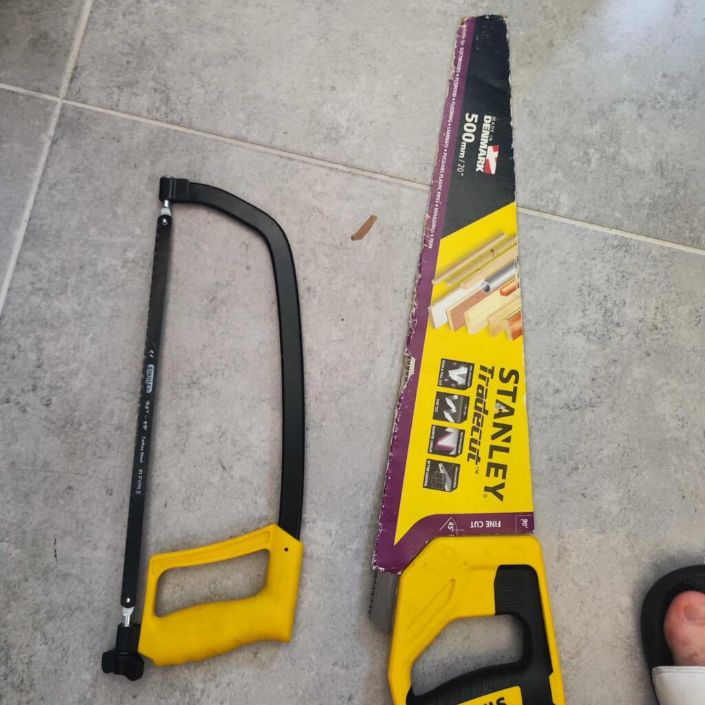 Location outil Scie à métaux et scie a bois Stanley près de Marseille