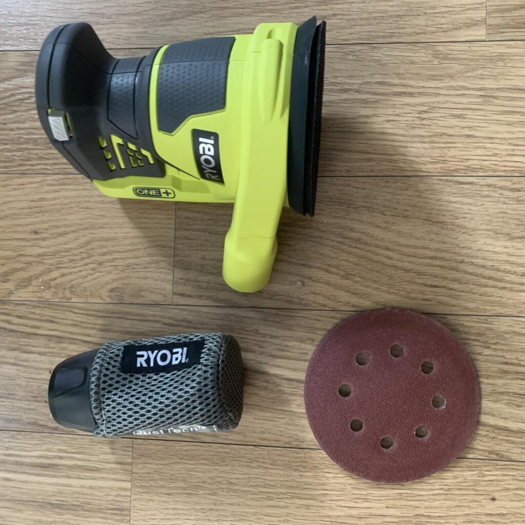 Location outil Ponceuse Électrique Ryobi près de Louveciennes