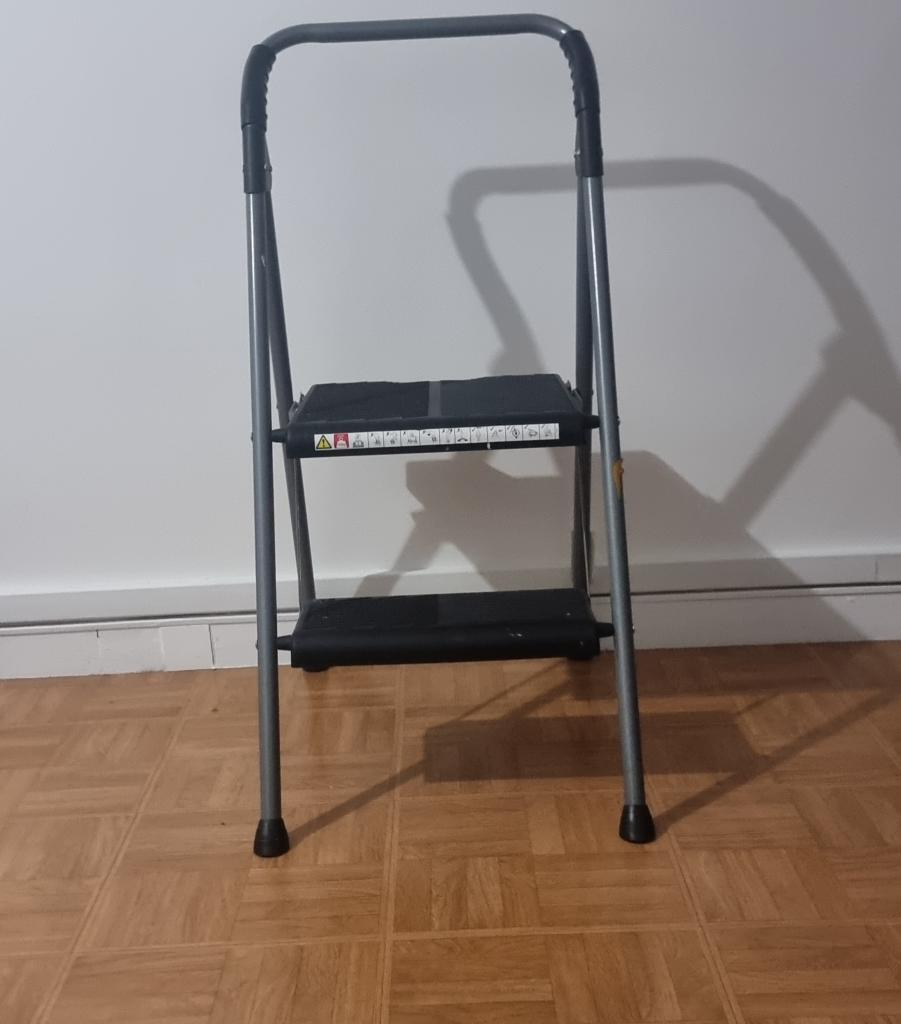 Location outil Escabeau près de Paris