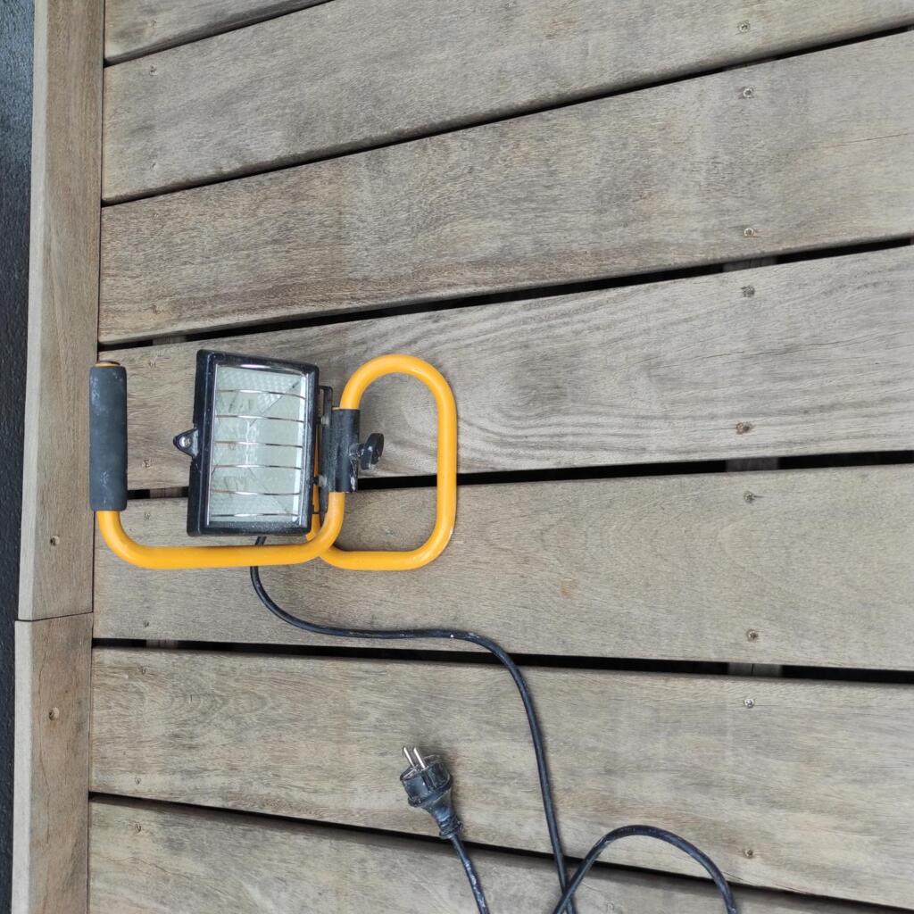 Location outil Éclairage Électrique près de Prades-le-Lez