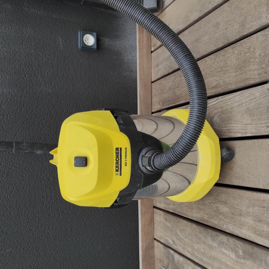 Location outil Aspirateur Électrique Karcher près de Prades-le-Lez