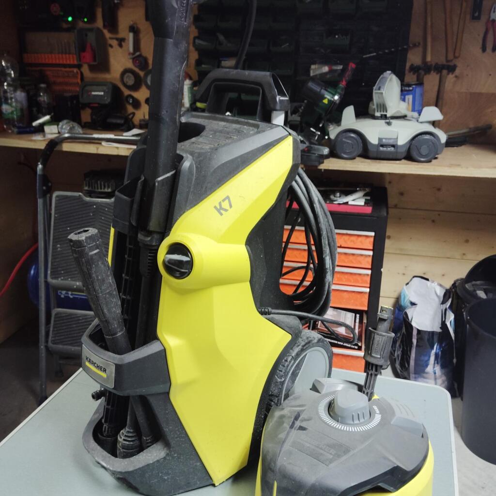Location outil Nettoyeur haute pression Électrique Karcher près de Ternant
