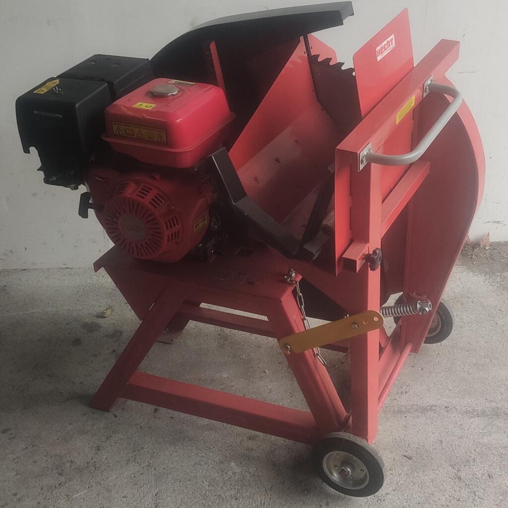 Location outil Banc de scie Électrique près de Bourges