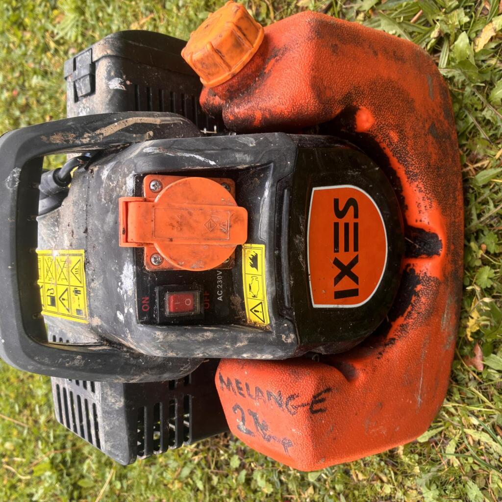 Location outil Groupe électrogène Thermique près de Beurey