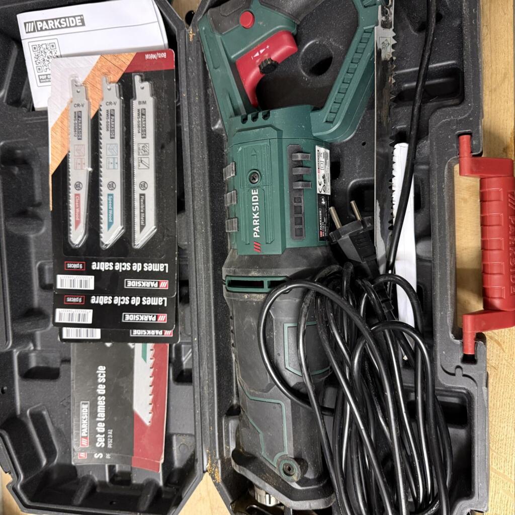 Location outil Scie sabre Électrique Parkside près de Reims