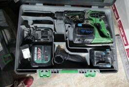 Location outil Perforteur hhitachi dh24v sds près de Dreux