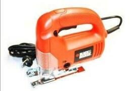 Location outil Scie sauteuse black et decker près de Dreux