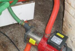 Location outil Pompe electrique sterwins près de Dreux