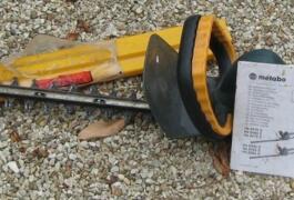 Location outil Taille haie electrique métabo près de Dreux