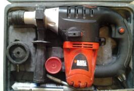 Location outil Perforateur black&amp;decker kd1001 près de Dreux