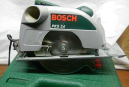 Location outil Scie circulaire bosh pks 54 près de Dreux