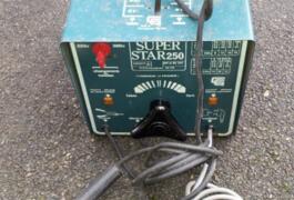 Location outil Poste à souder 220 volts près de Dreux