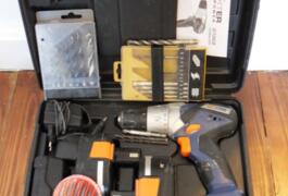 Location outil Perceuse / visseuse sans fil dexter ic 120 cd près de Dreux