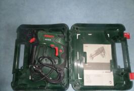 Location outil Perceuse percussion bosch psb 500 re près de Dreux