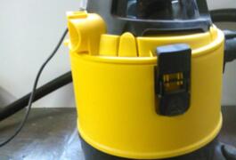 Location outil Aspirateur eau/poussiere près de Dreux