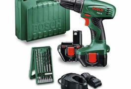 Location outil Perceuse-visseuse bosch psr 12 2x12v près de Dreux