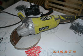 Location outil Meuleuse ryobi 230 près de Dreux