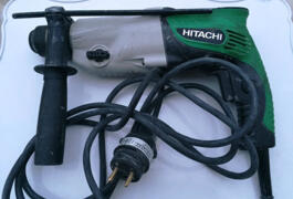 Location outil Marteau perforateur percussion hitachi près de Dreux