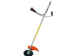 Location outil Débroussailleuse thermique stihl près de Dreux